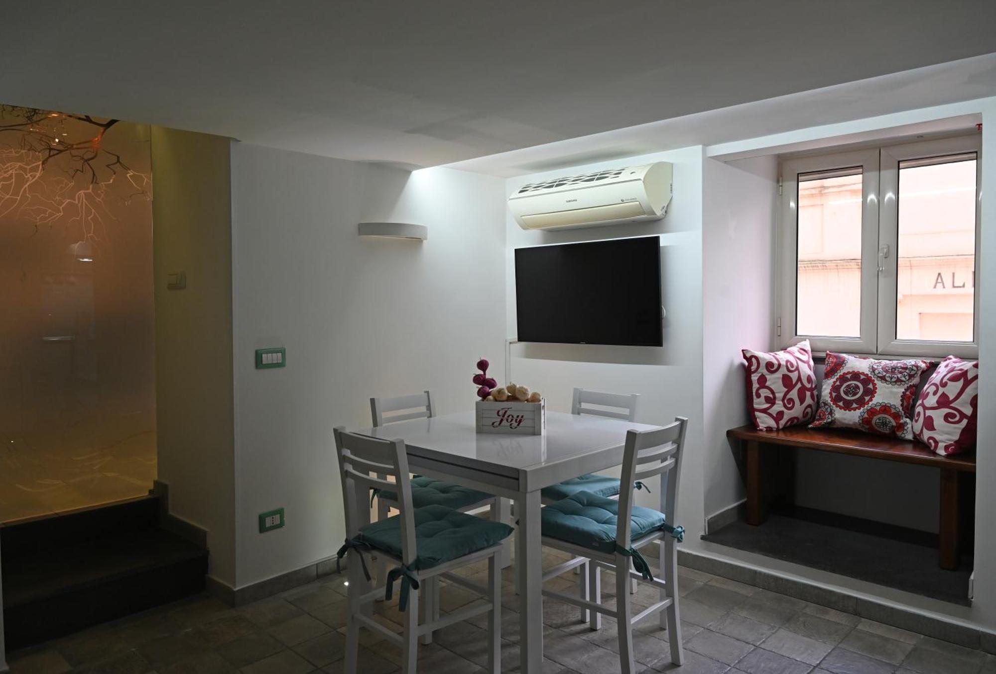 Il Rifugio Di Beppe Appartement Napels Buitenkant foto